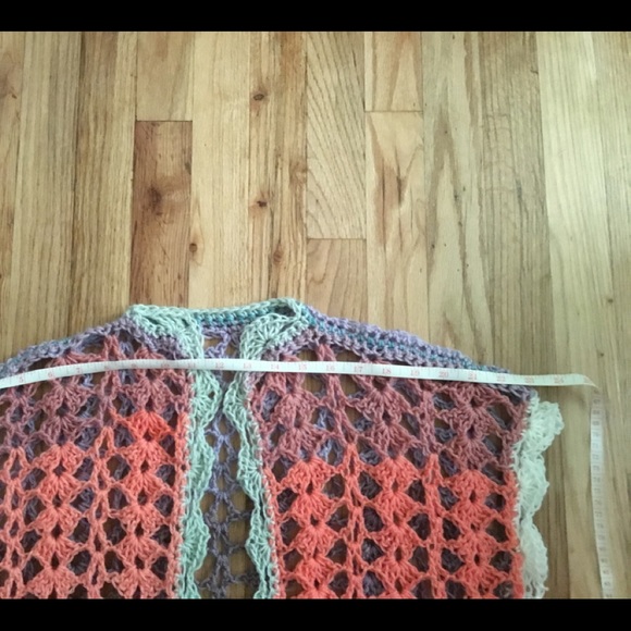 Cover up - Picture 5 of 6